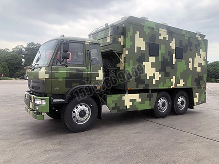 東風(fēng)6x6軍用炊事車(chē)